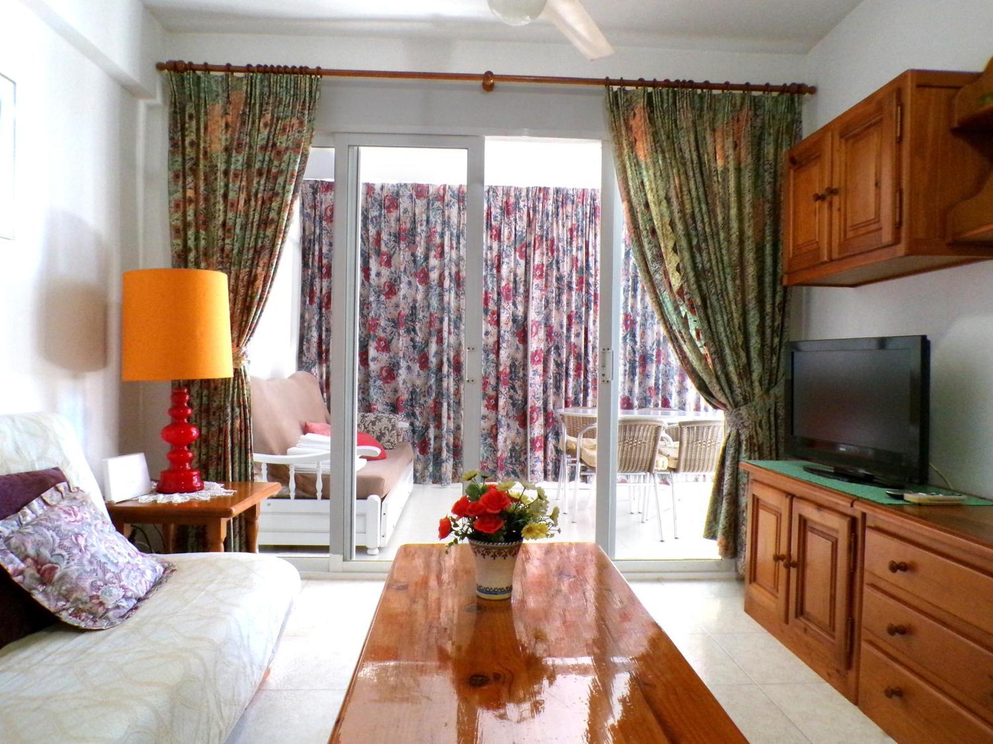 Apartamento Torre Domo Benidorm Esterno foto