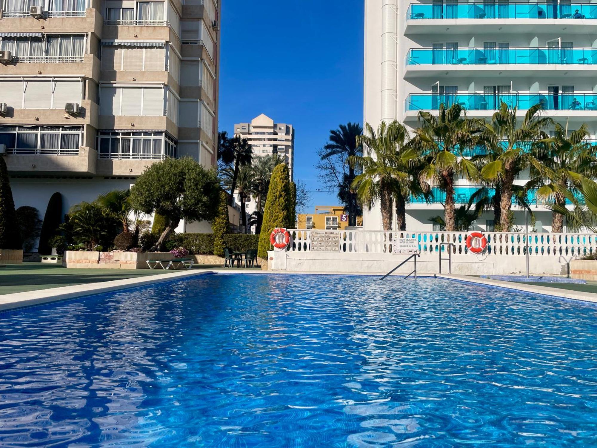 Apartamento Torre Domo Benidorm Esterno foto